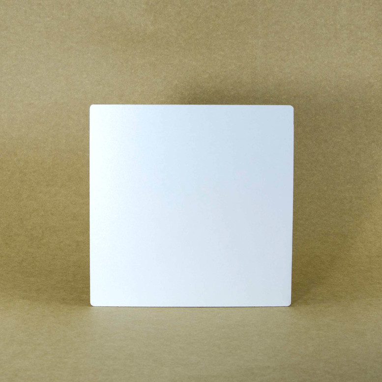 Підкладка біла 30х30 ДВП квадратна (торець коричневий)